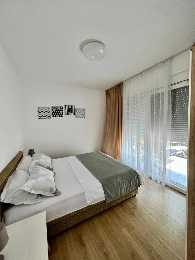 Apartments ติวัต ภายนอก รูปภาพ